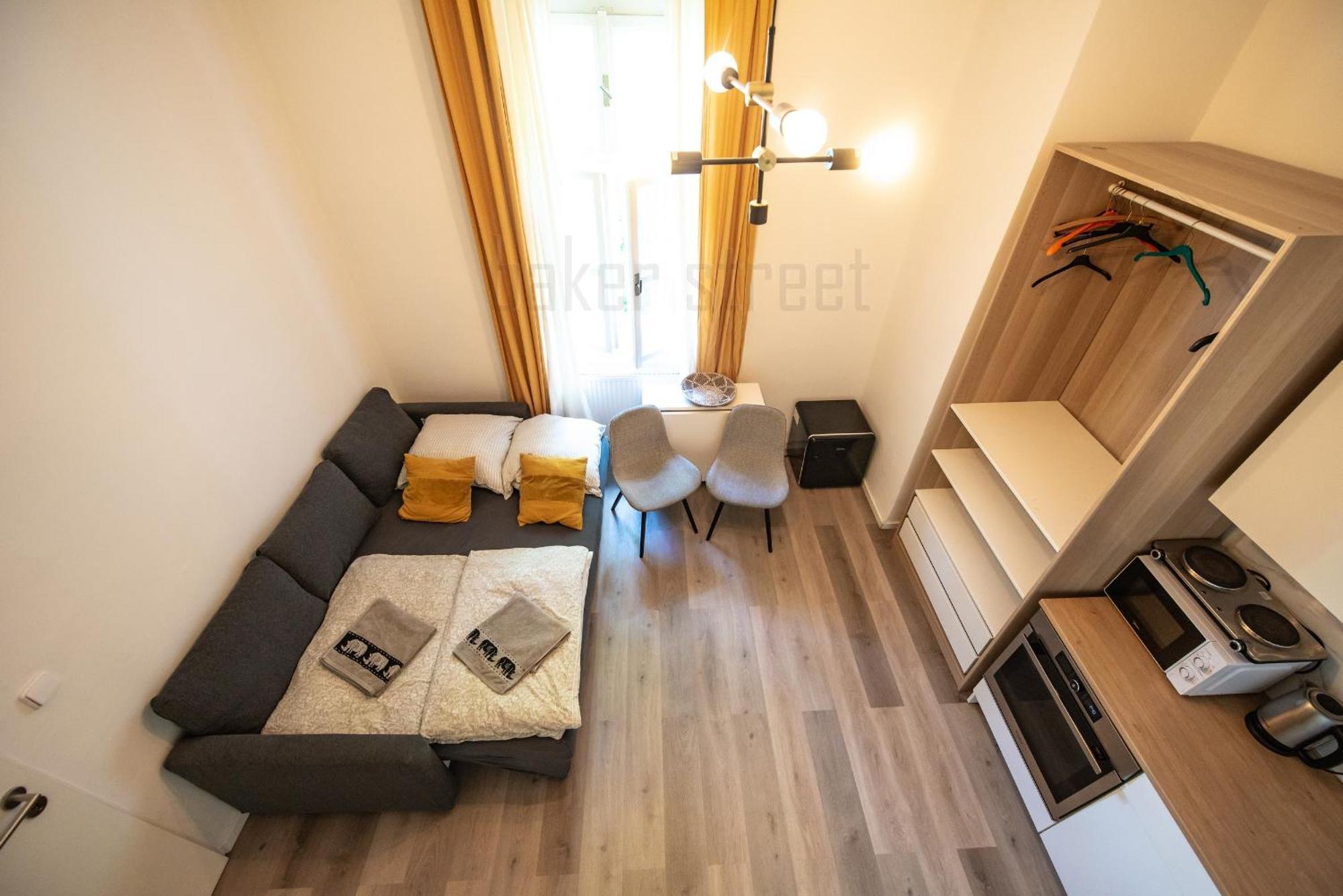 Storey Apartment Close To Metro Palmovka Прага Екстериор снимка